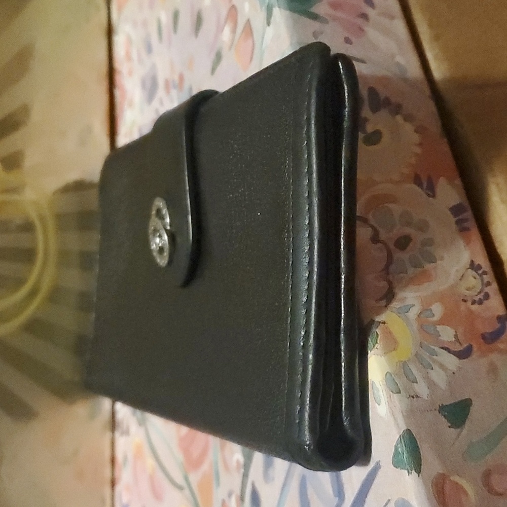 Bvlgari Long Wallet - Picture 5 of 15